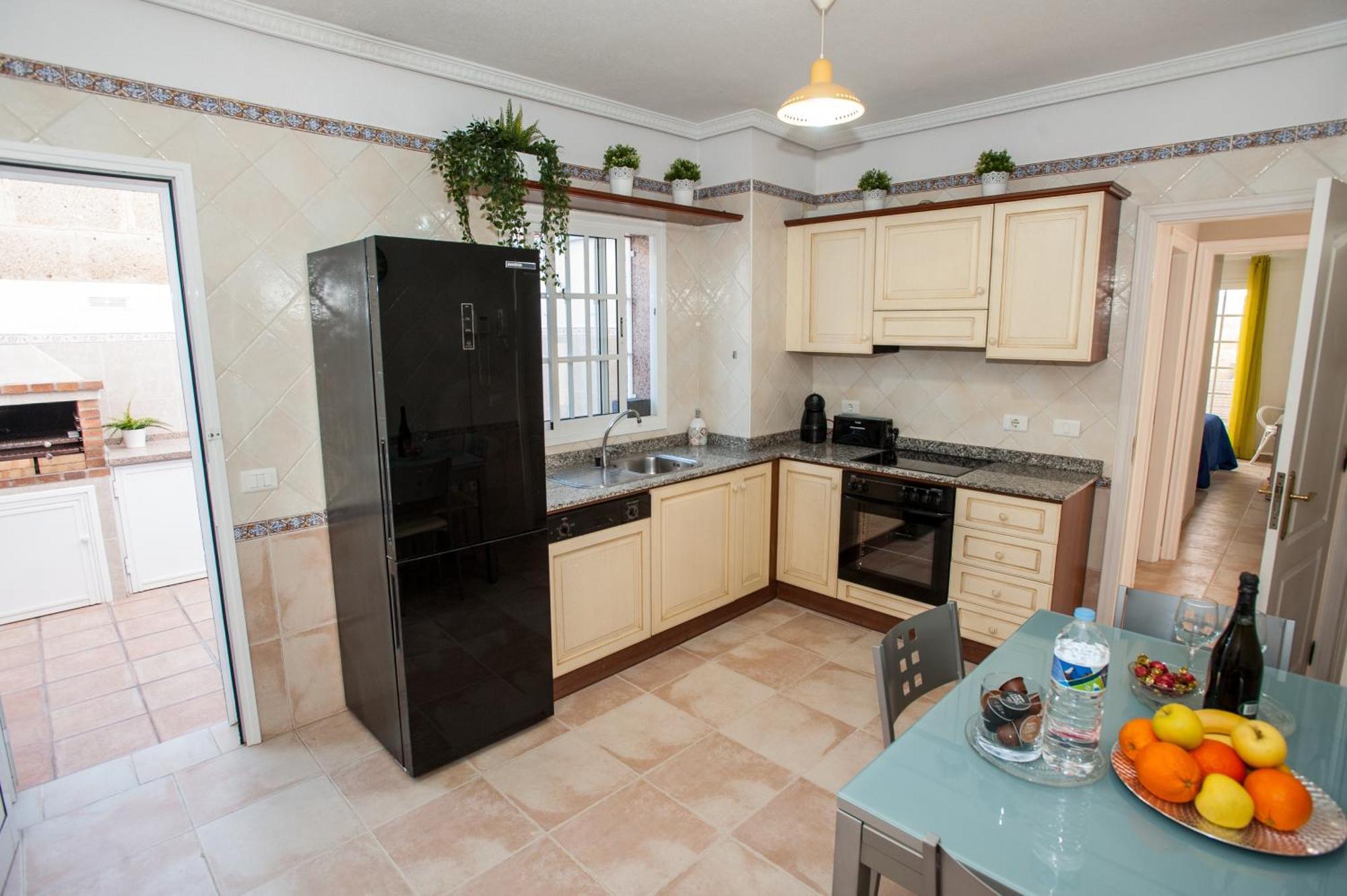 Villa Vanesa Luxury Private Villa With A Heated Pool, 4 Bedrooms And 4 Bathrooms 阿德耶 外观 照片